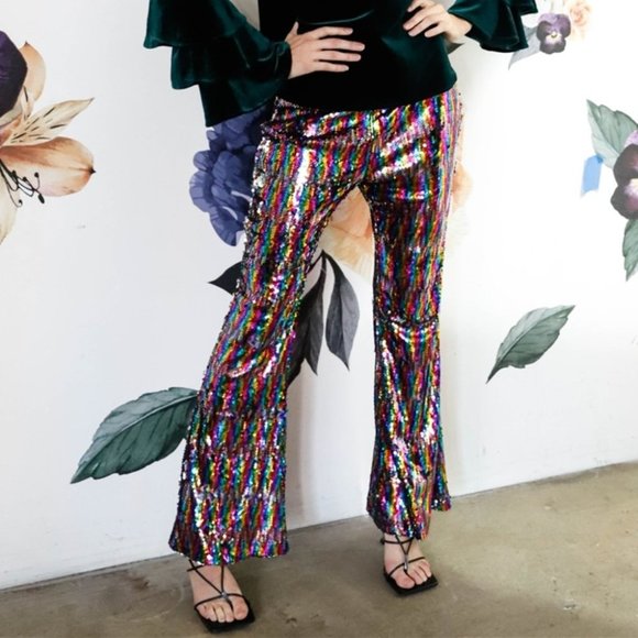 PARTY GIRL 2 Piece Sequin Set - Picture 3 of 8